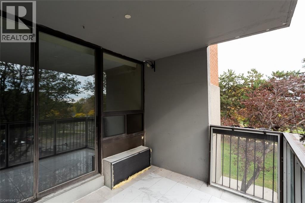 50 Mississauga Valley Boulevard Unit# 120, Mississauga, Ontario  L5A 3S2 - Photo 22 - 40766180