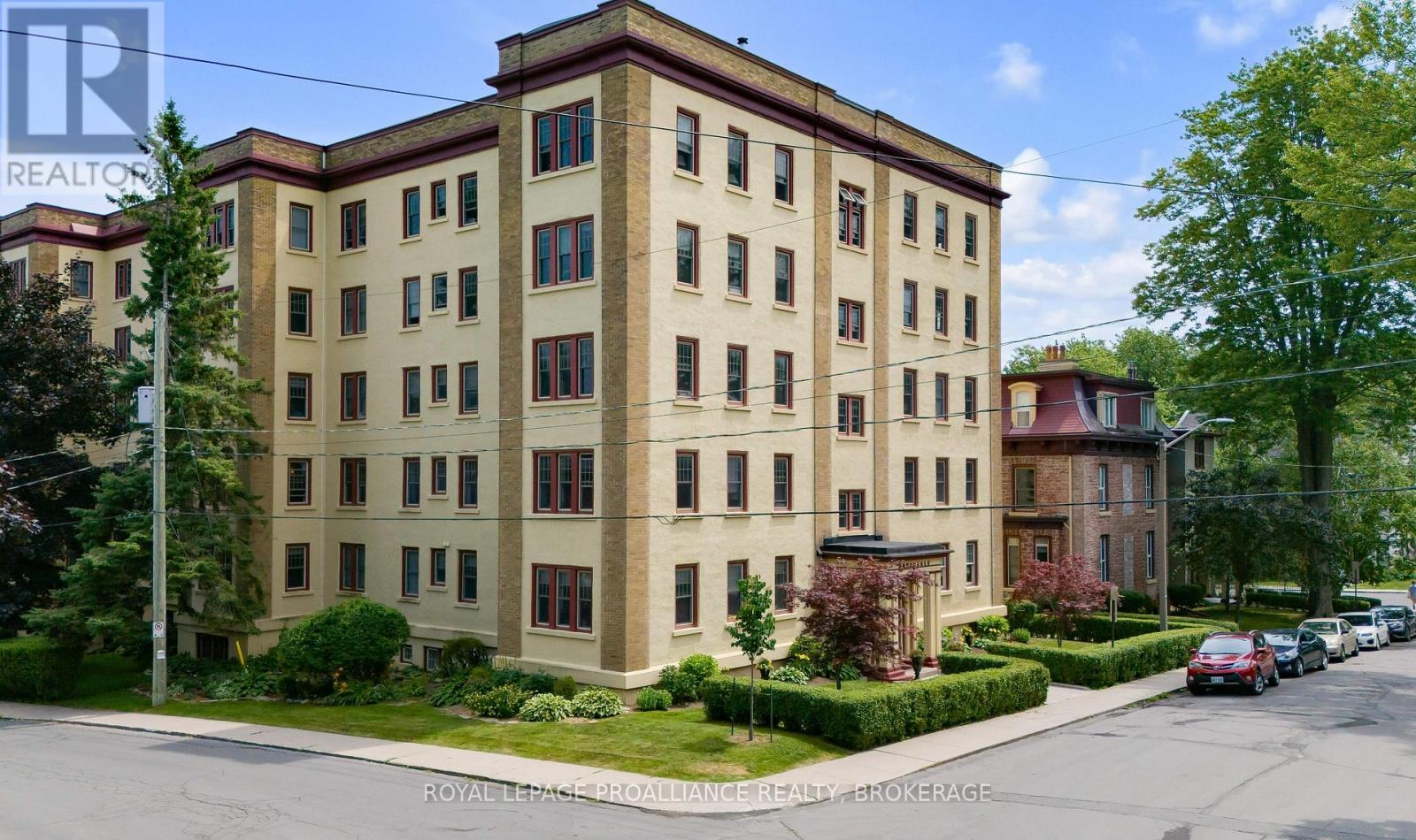 302 - 67 Sydenham Street, Kingston, Ontario  K7L 3H2 - Photo 1 - X12473240