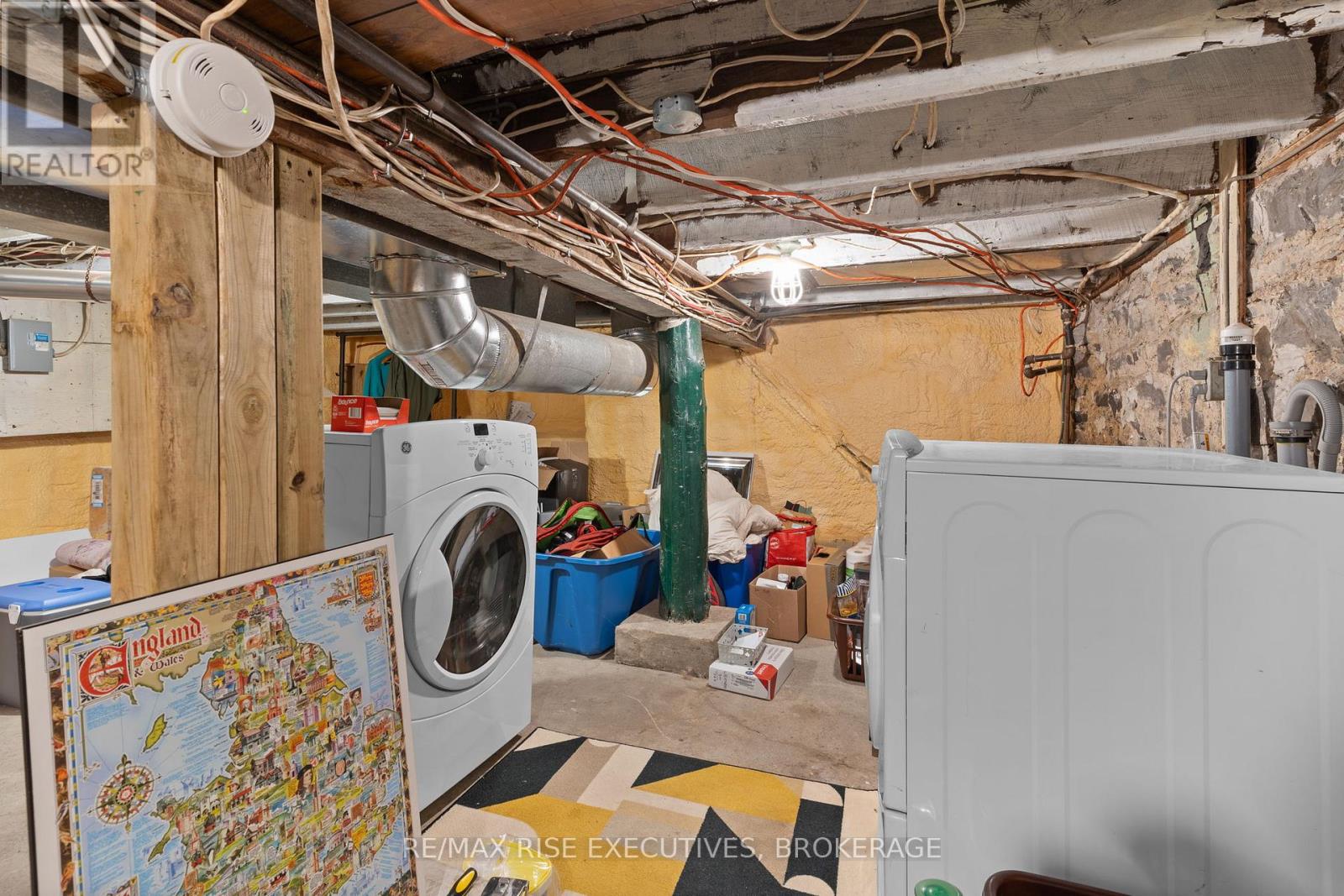 341 Division Street, Kingston (East Of Sir John A. Blvd), Ontario  K7K 4A2 - Photo 16 - X12473303