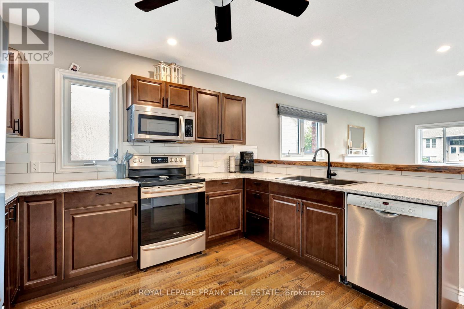 107 Fulton Street, Brantford, Ontario  N3R 4E9 - Photo 10 - X12473250