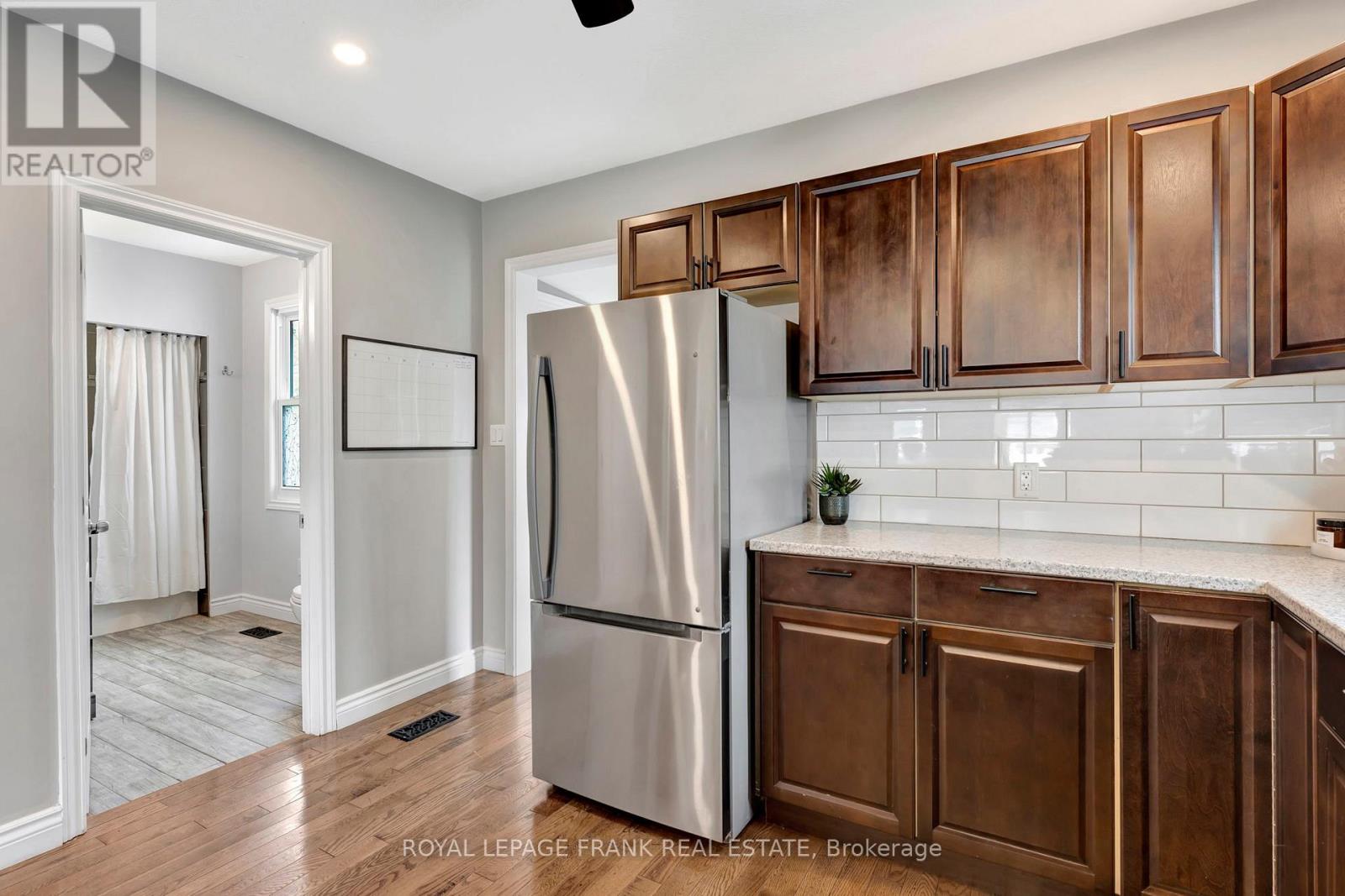 107 Fulton Street, Brantford, Ontario  N3R 4E9 - Photo 13 - X12473250