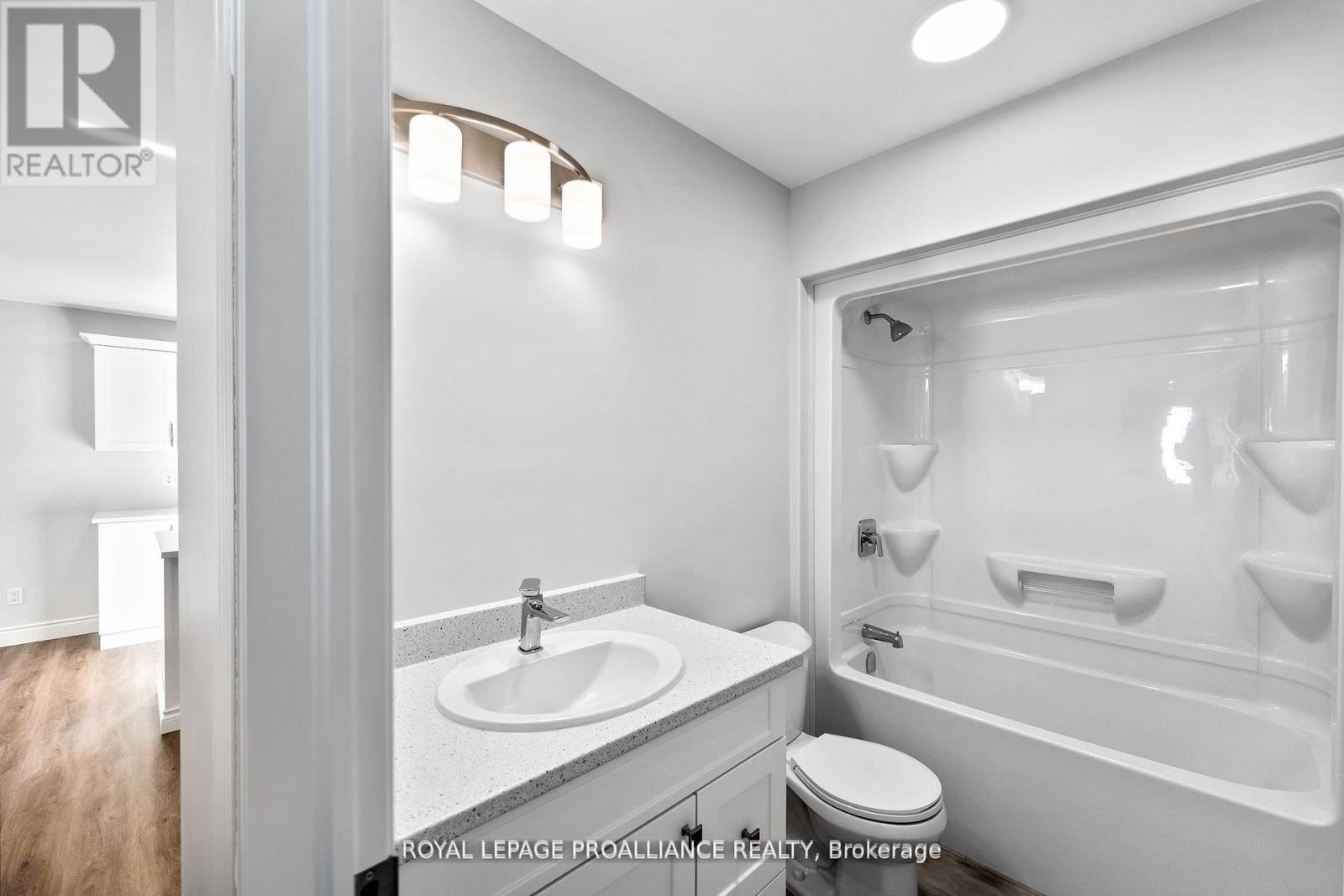 190 Homewood Avenue, Trent Hills, Ontario  K0L 1Y0 - Photo 33 - X12473353