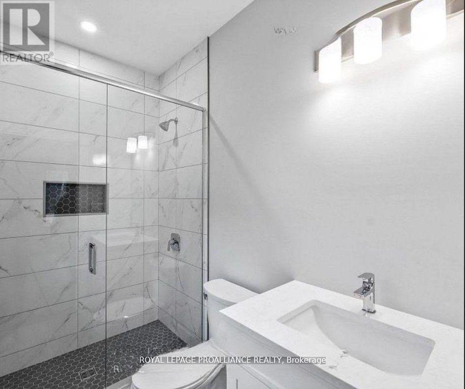 190 Homewood Avenue, Trent Hills, Ontario  K0L 1Y0 - Photo 6 - X12473353