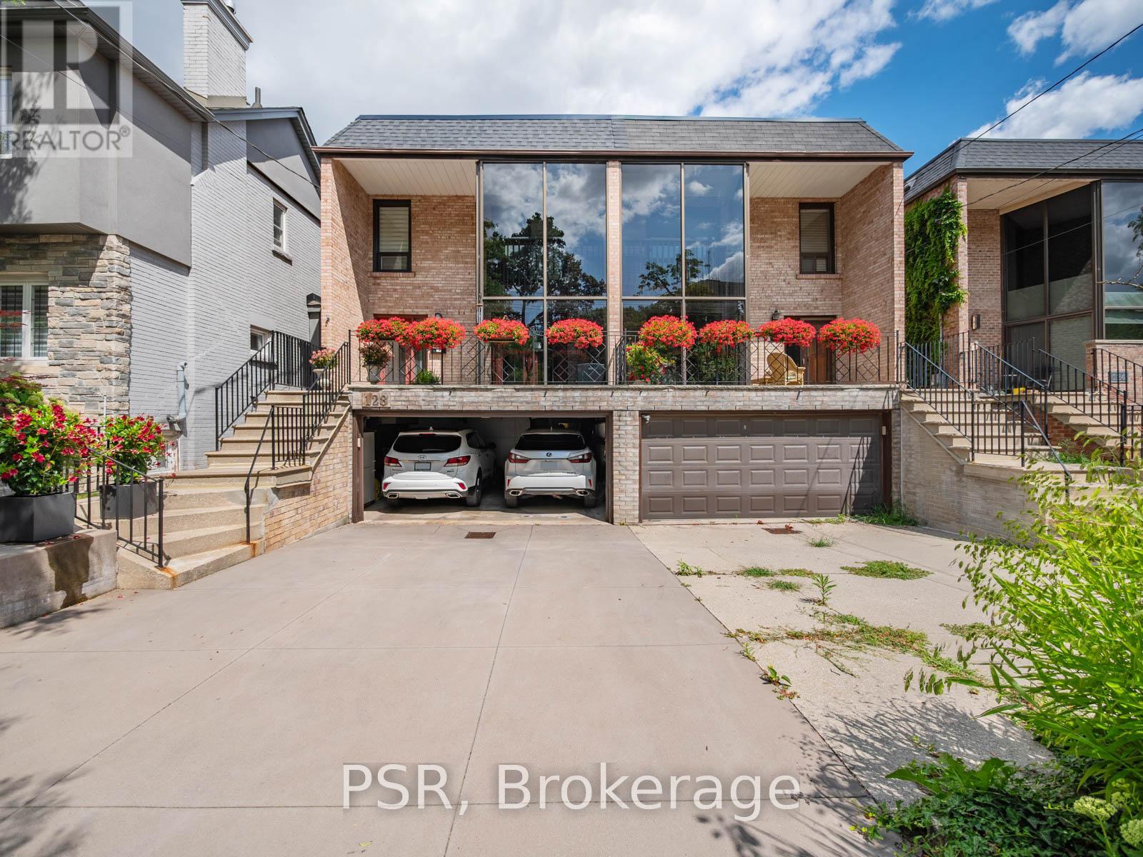 128 St Clements Avenue, Toronto, Ontario  M4R 1H2 - Photo 14 - C12473156
