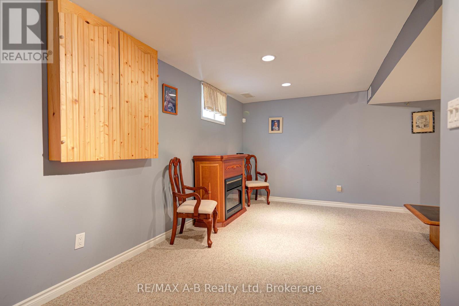 105 Maxwell Street, St. Marys, Ontario  N4X 0A2 - Photo 25 - X12473341