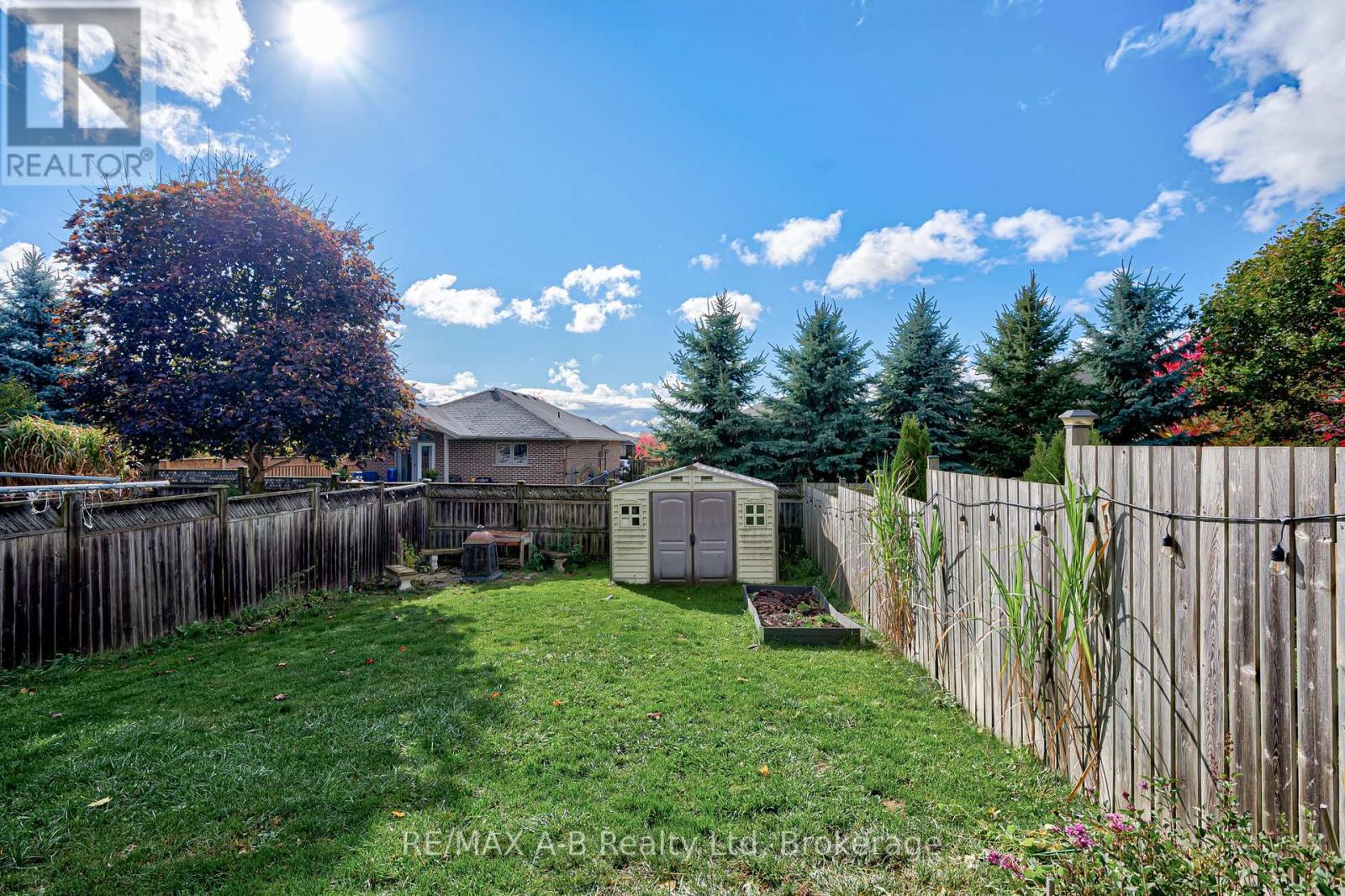 105 Maxwell Street, St. Marys, Ontario  N4X 0A2 - Photo 32 - X12473341