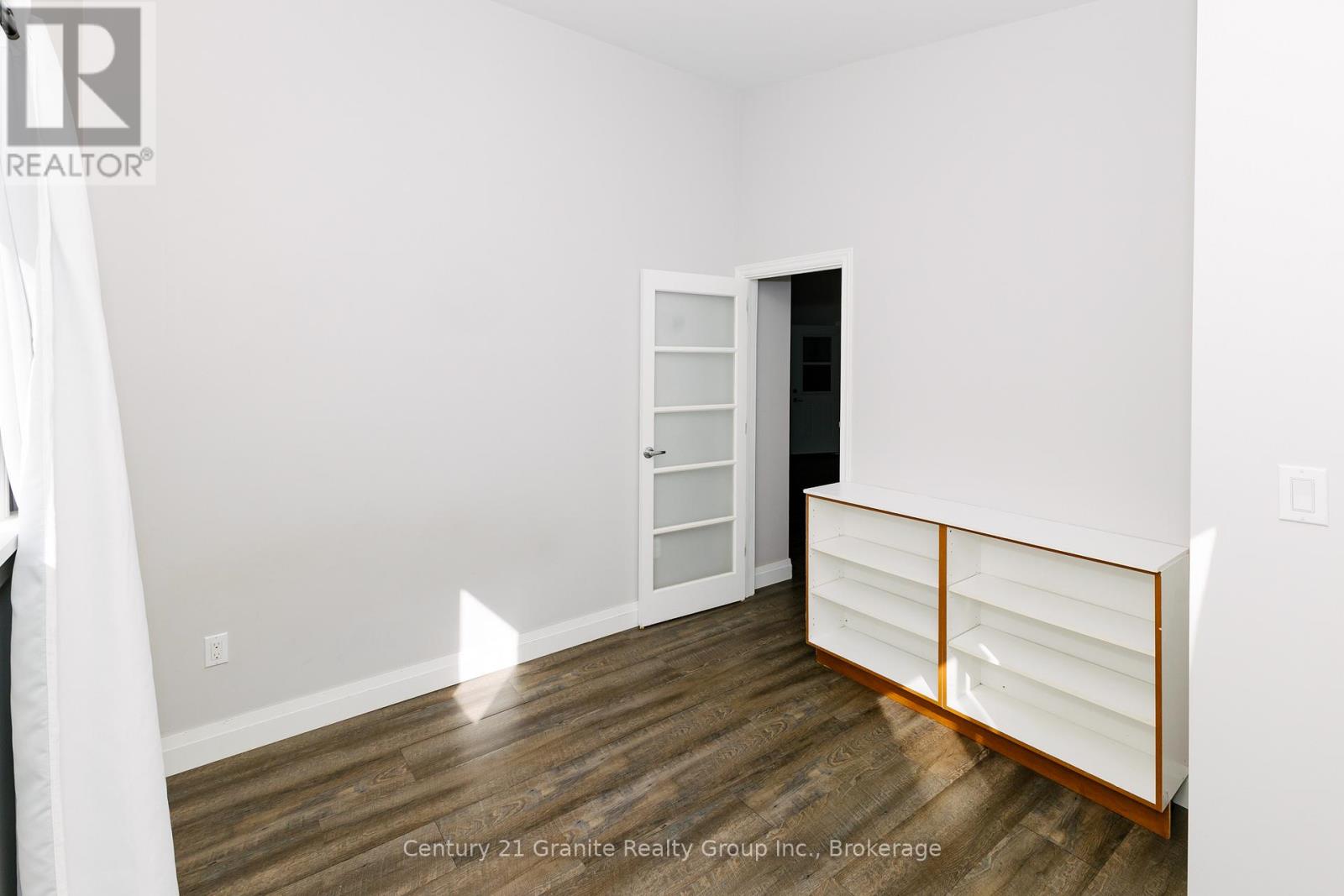 51 Farmcrest Avenue, Dysart Et Al, Ontario  K0M 1S0 - Photo 34 - X12473370