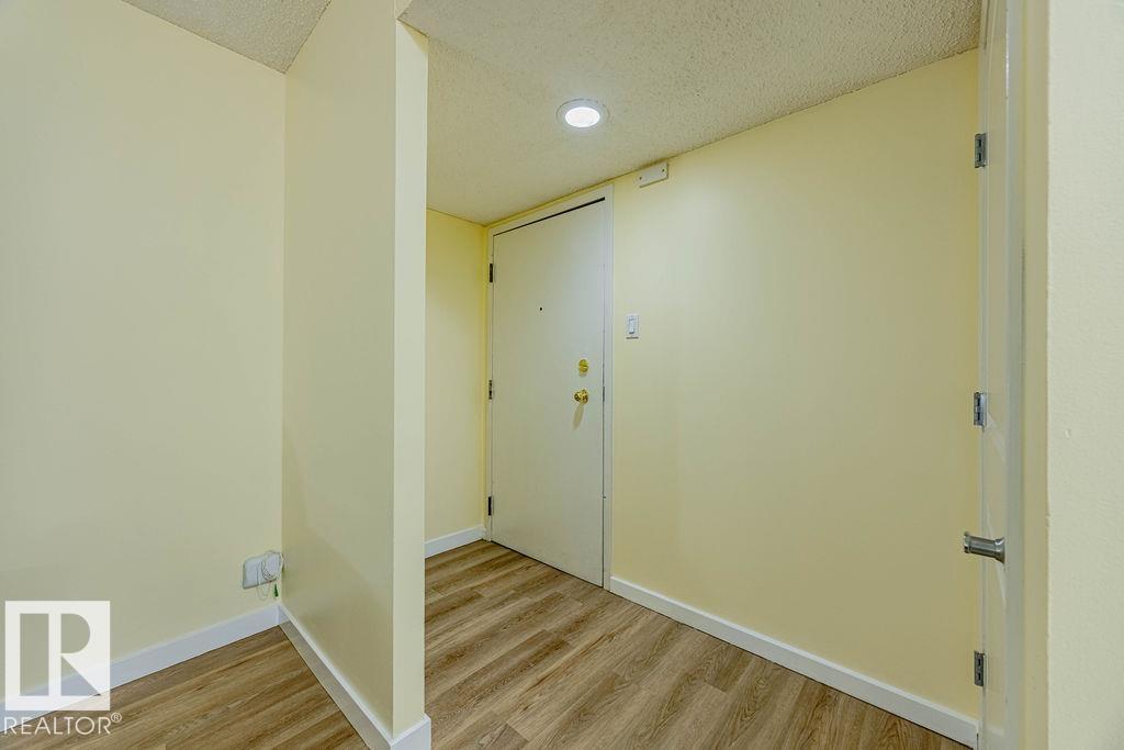 #203 12841 65 St Nw, Edmonton, Alberta  T5N 4N4 - Photo 2 - E4462909
