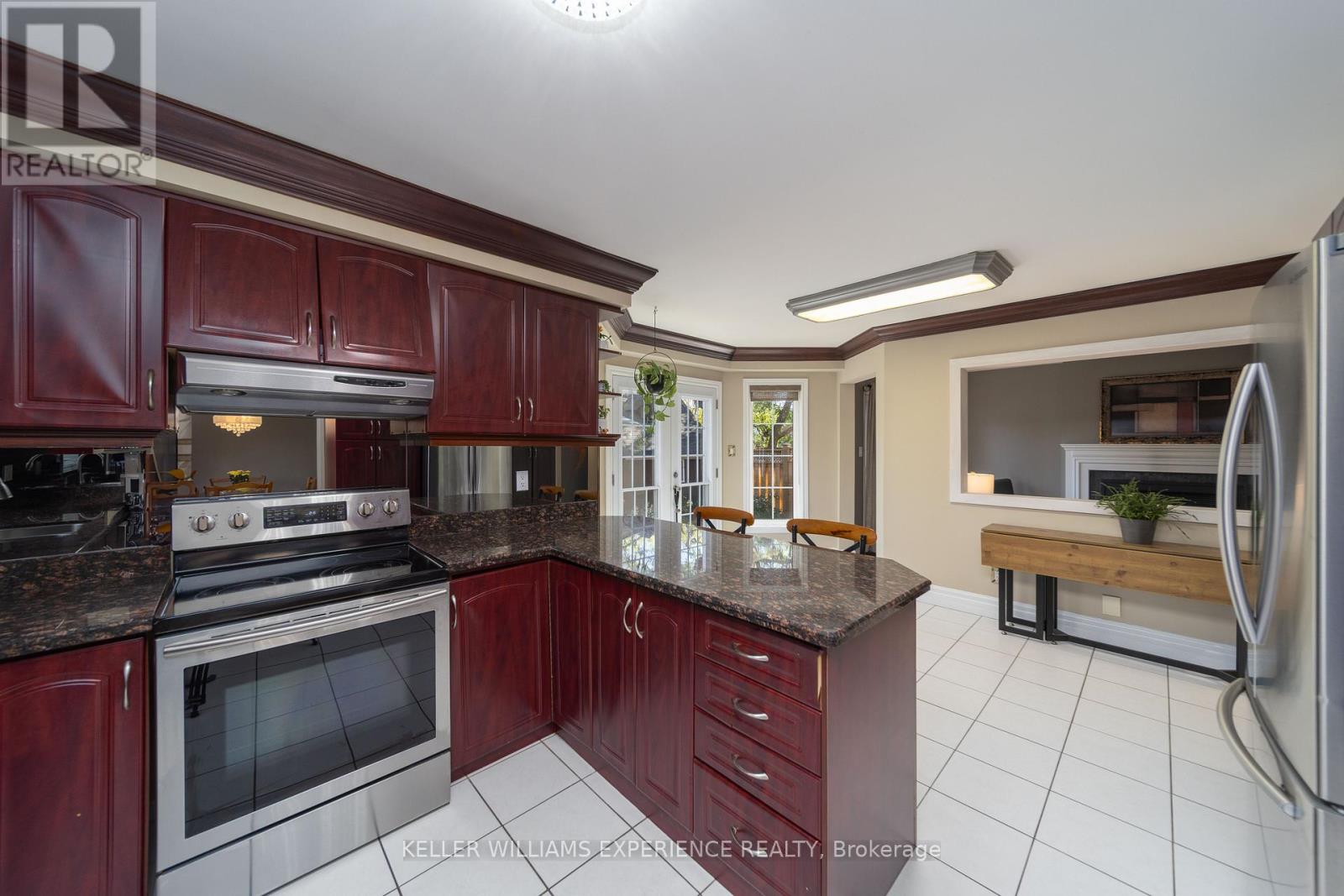 175 Hanmer Street, Barrie, Ontario  L4N 7J8 - Photo 7 - S12473214