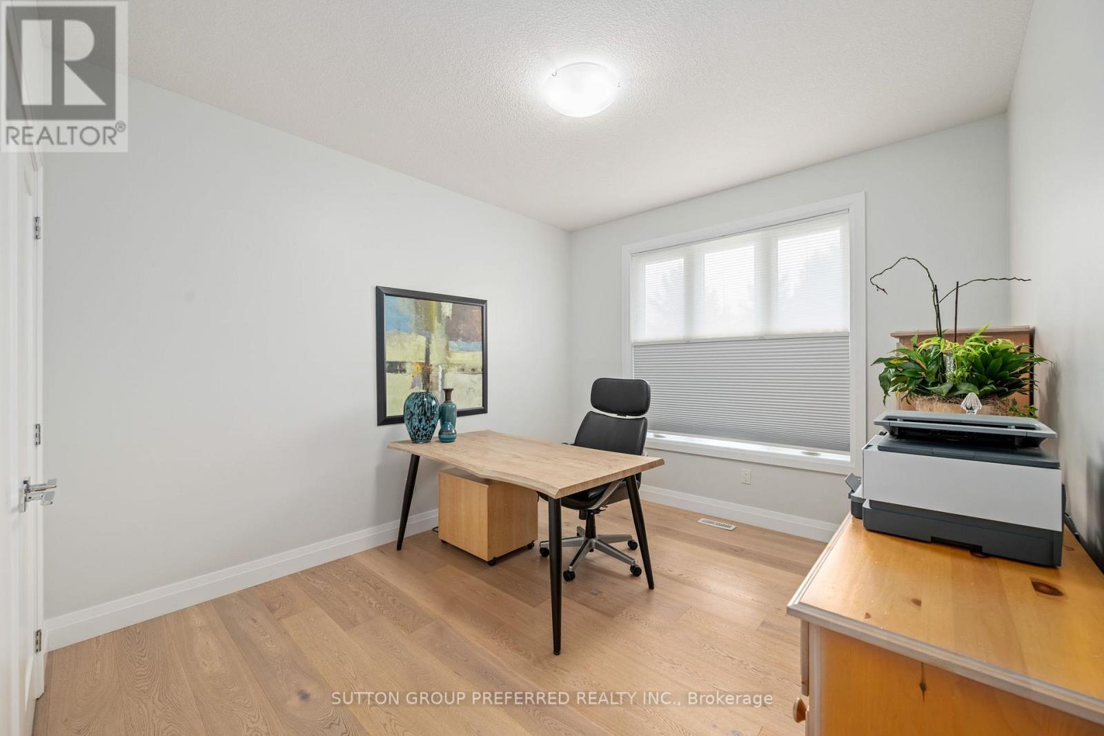 121 Lewis Drive, Middlesex Centre, Ontario  N0L 1A0 - Photo 20 - X12473238