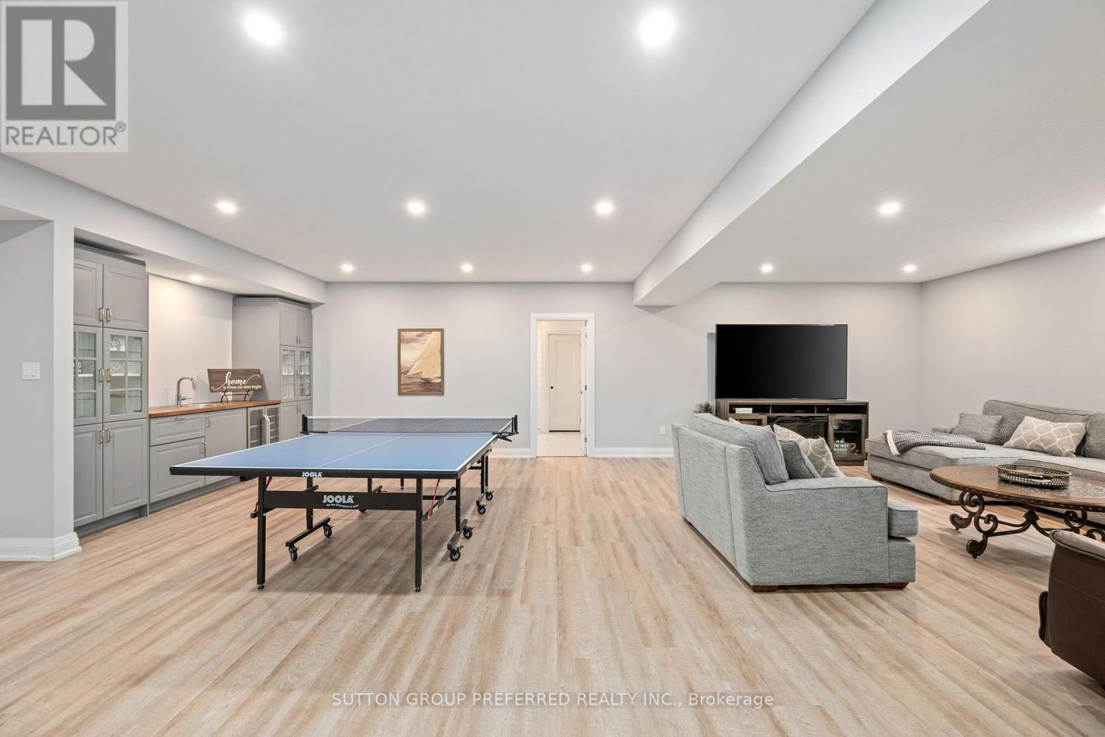 121 Lewis Drive, Middlesex Centre, Ontario  N0L 1A0 - Photo 32 - X12473238