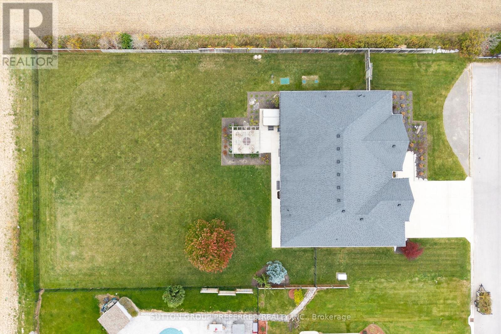 121 Lewis Drive, Middlesex Centre, Ontario  N0L 1A0 - Photo 45 - X12473238