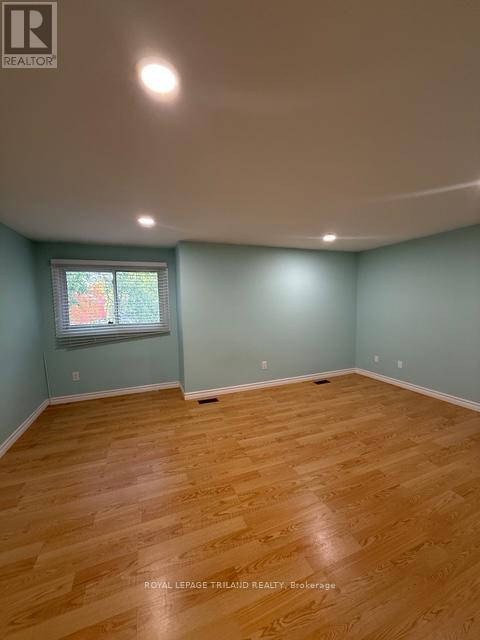 11 - 51 Summit Avenue, London North, Ontario  N6H 2G5 - Photo 18 - X12473260