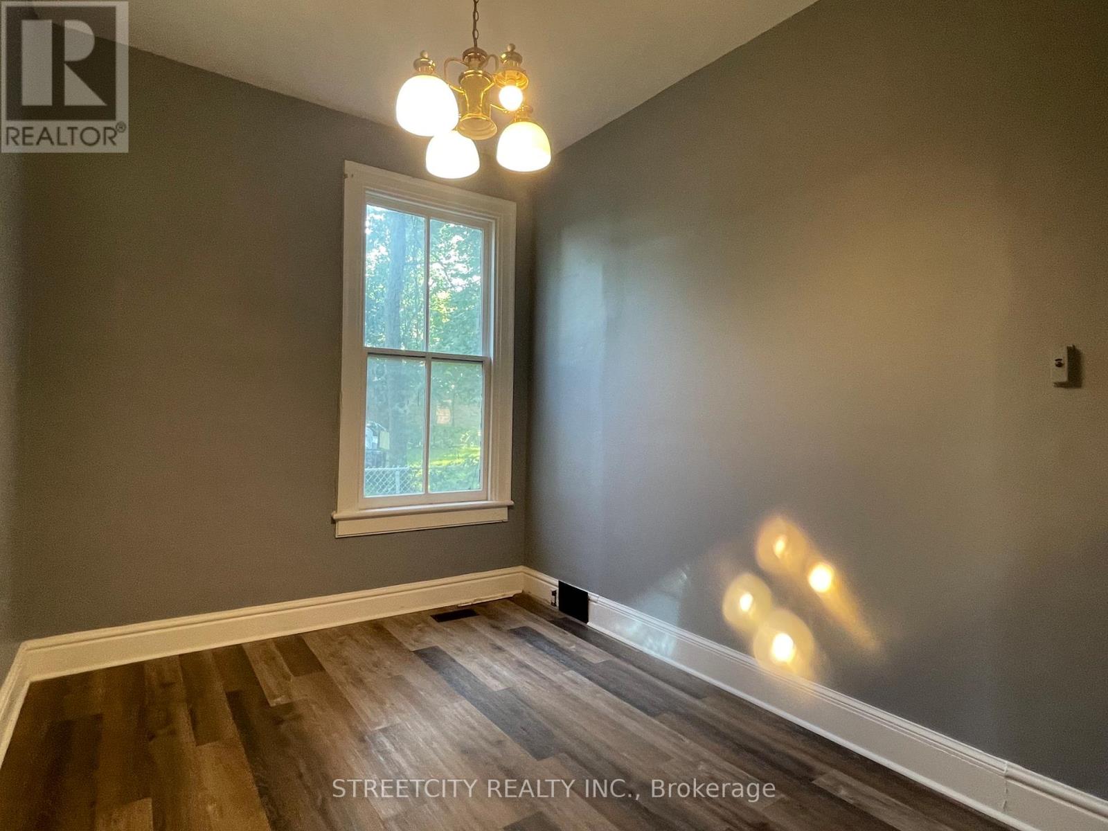 360 Princess Avenue, London East, Ontario  N6B 2A8 - Photo 21 - X12473322