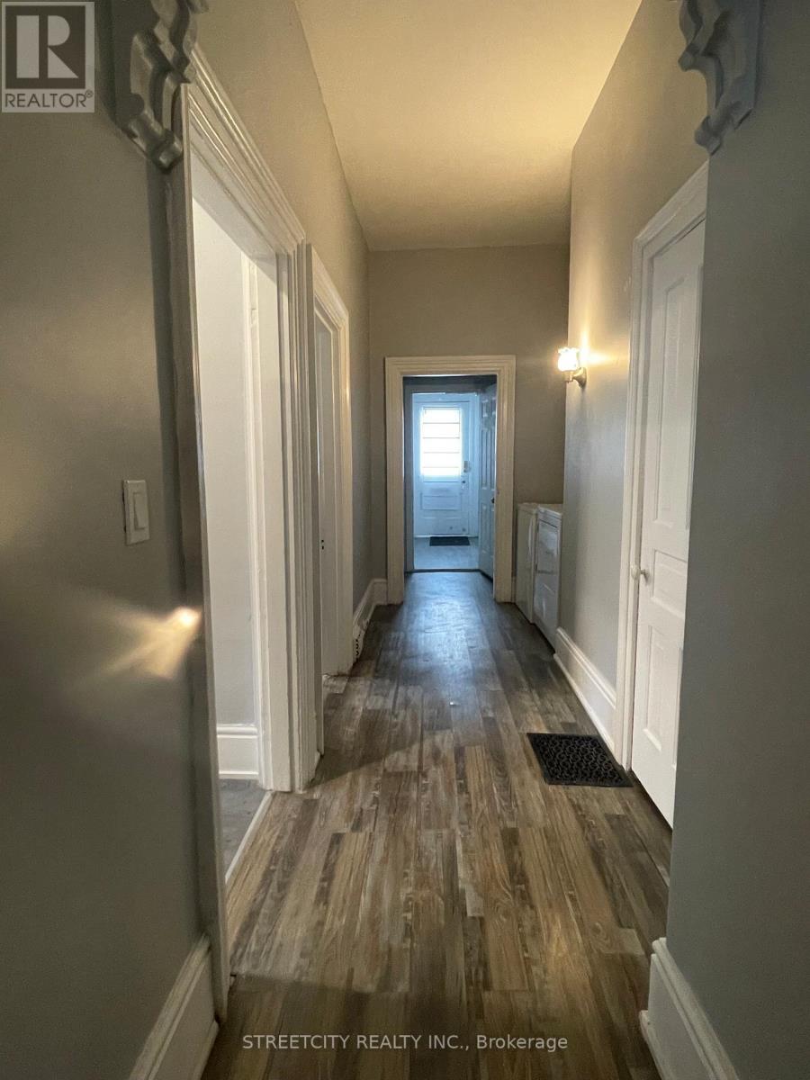 360 Princess Avenue, London East, Ontario  N6B 2A8 - Photo 27 - X12473322