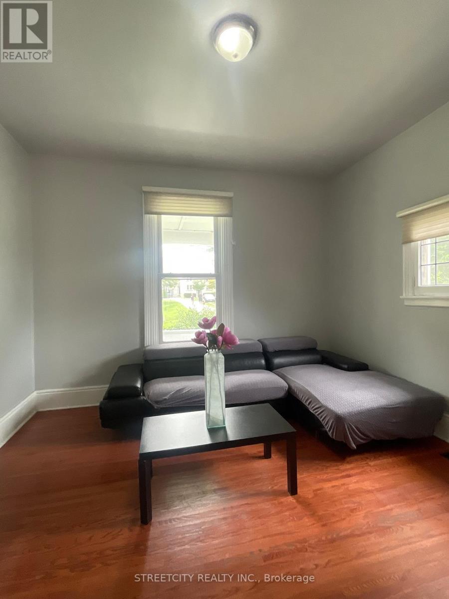 360 Princess Avenue, London East, Ontario  N6B 2A8 - Photo 30 - X12473322