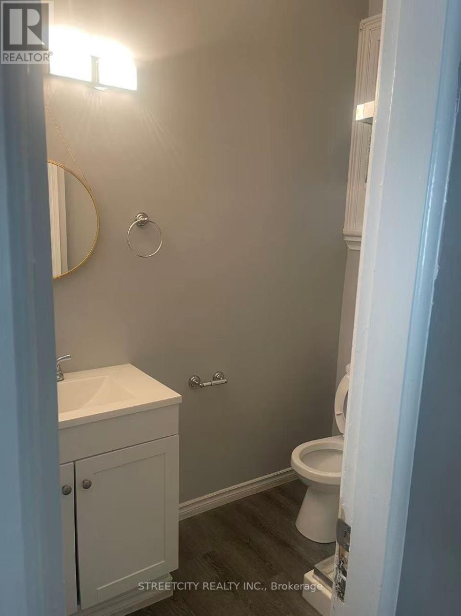 360 Princess Avenue, London East, Ontario  N6B 2A8 - Photo 42 - X12473322