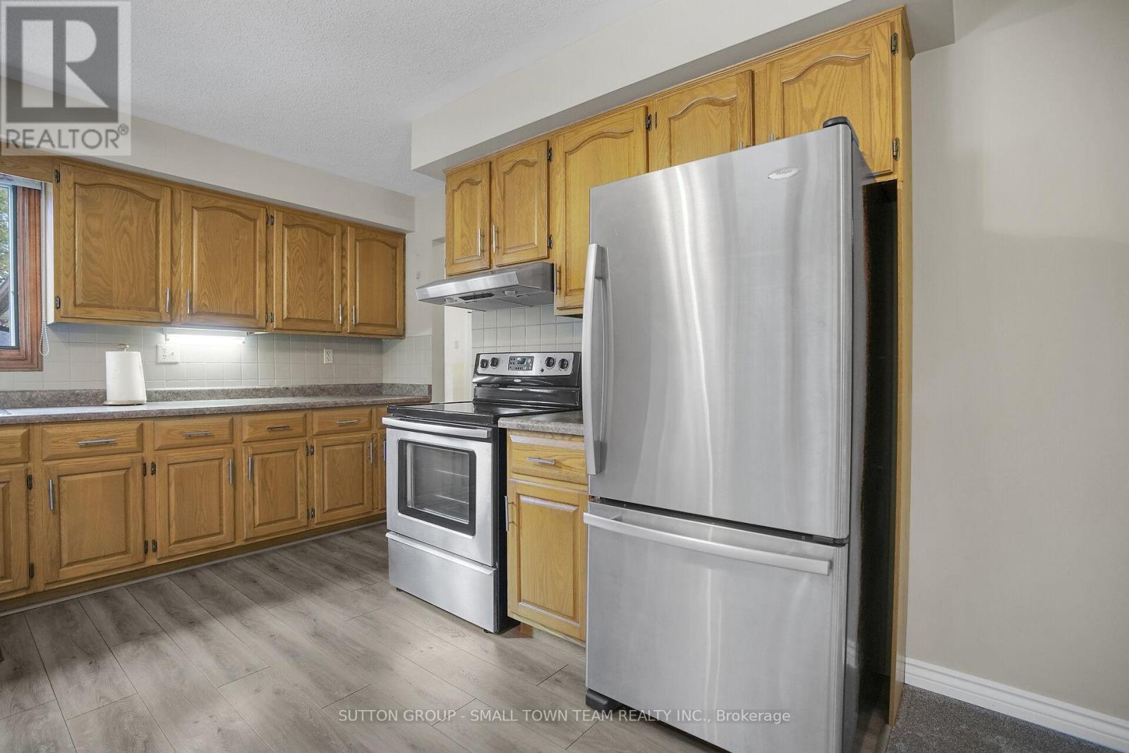 110 John Street W, South Huron, Ontario  N0M 1S2 - Photo 13 - X12473364