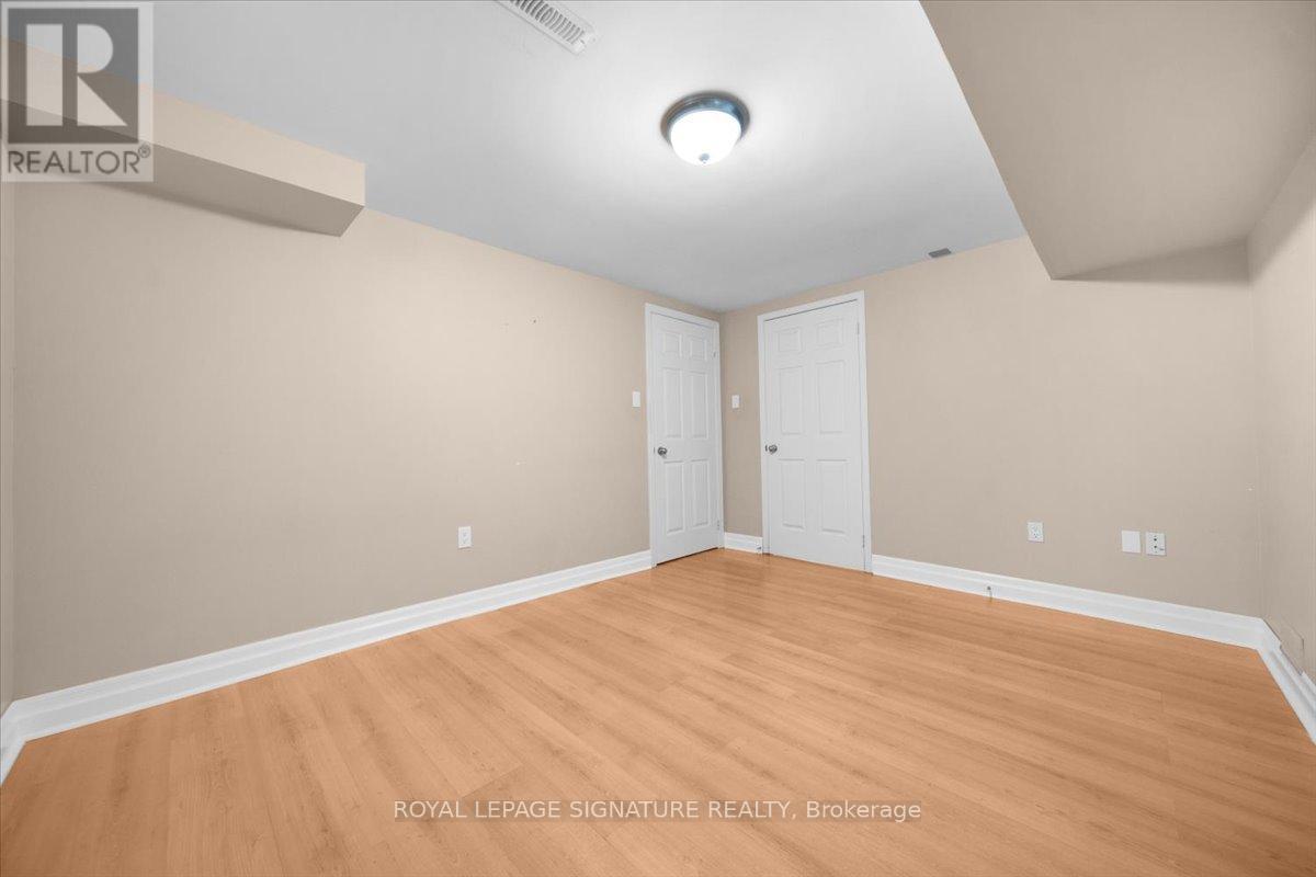 51 Blyth Street, Richmond Hill, Ontario  L4E 2W7 - Photo 14 - N12473205