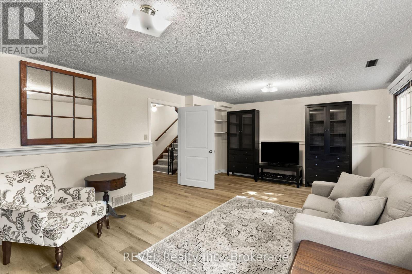 6 Lakebreeze Crescent, St. Catharines, Ontario  L2M 7C4 - Photo 21 - X12473267