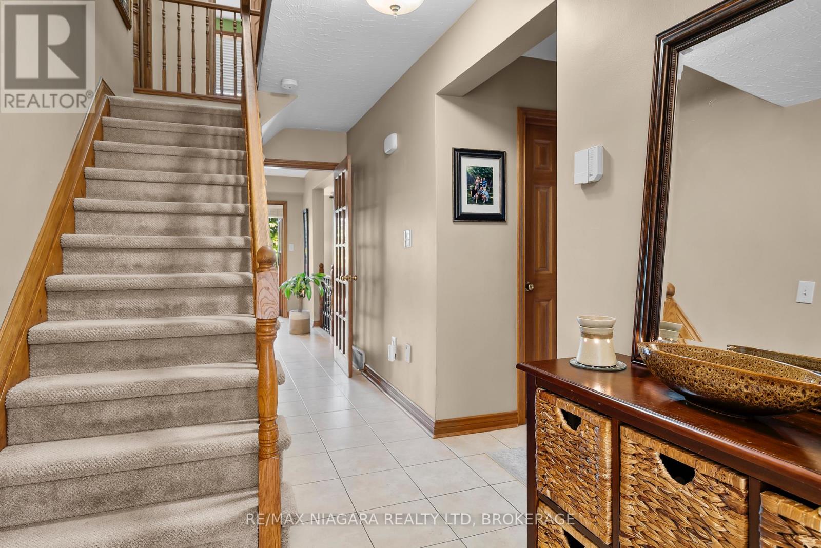 7297 Green Boughs Road, Niagara Falls, Ontario  L2J 3Y8 - Photo 16 - X12473332
