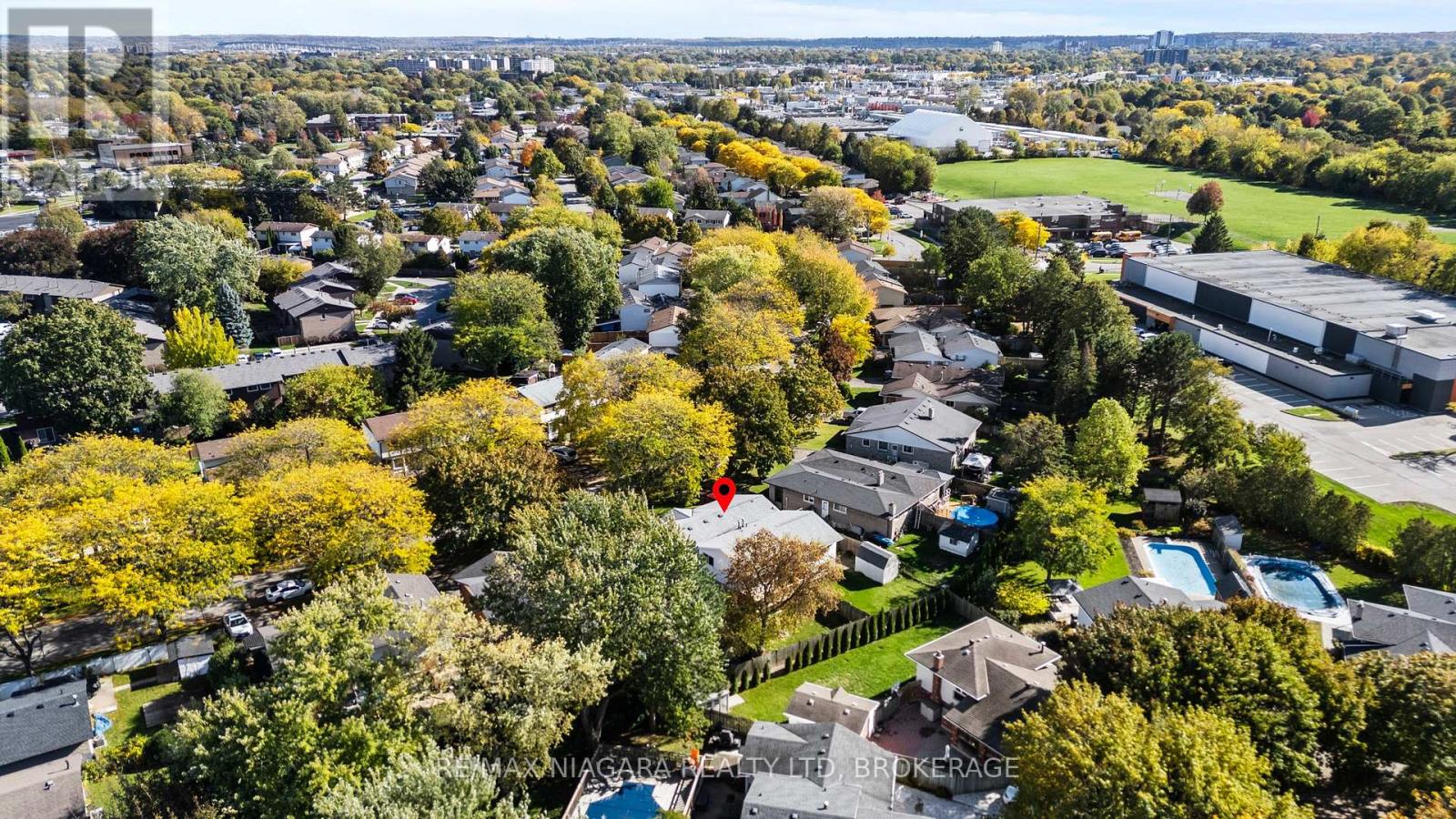 35 Lafayette Drive, St. Catharines, Ontario  L2N 6C1 - Photo 34 - X12473386