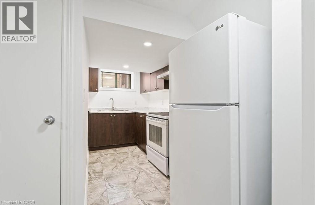 29 Juanita Drive Unit# Bsmt, Hamilton, Ontario  L9C 2G4 - Photo 6 - 40780738
