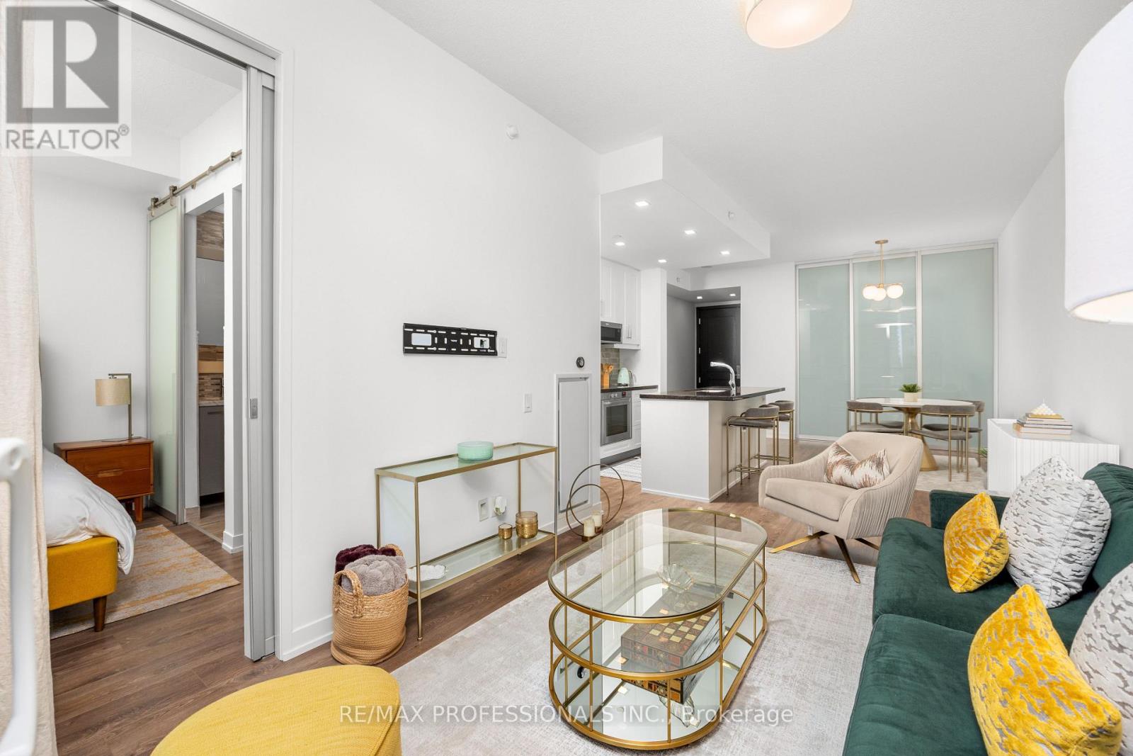 206 - 88 Park Lawn Road, Toronto, Ontario  M8Y 0B5 - Photo 14 - W12473172