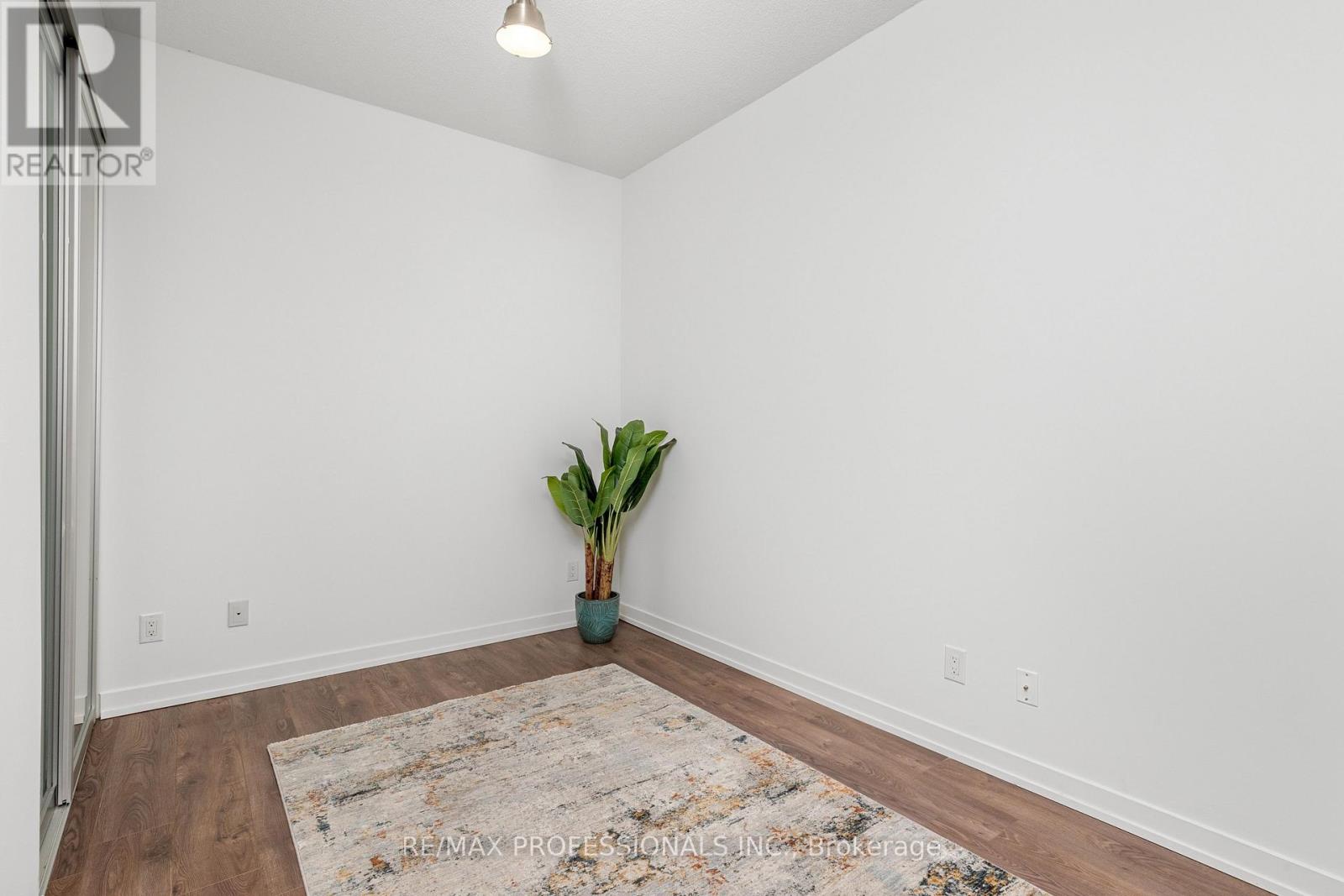 206 - 88 Park Lawn Road, Toronto, Ontario  M8Y 0B5 - Photo 19 - W12473172