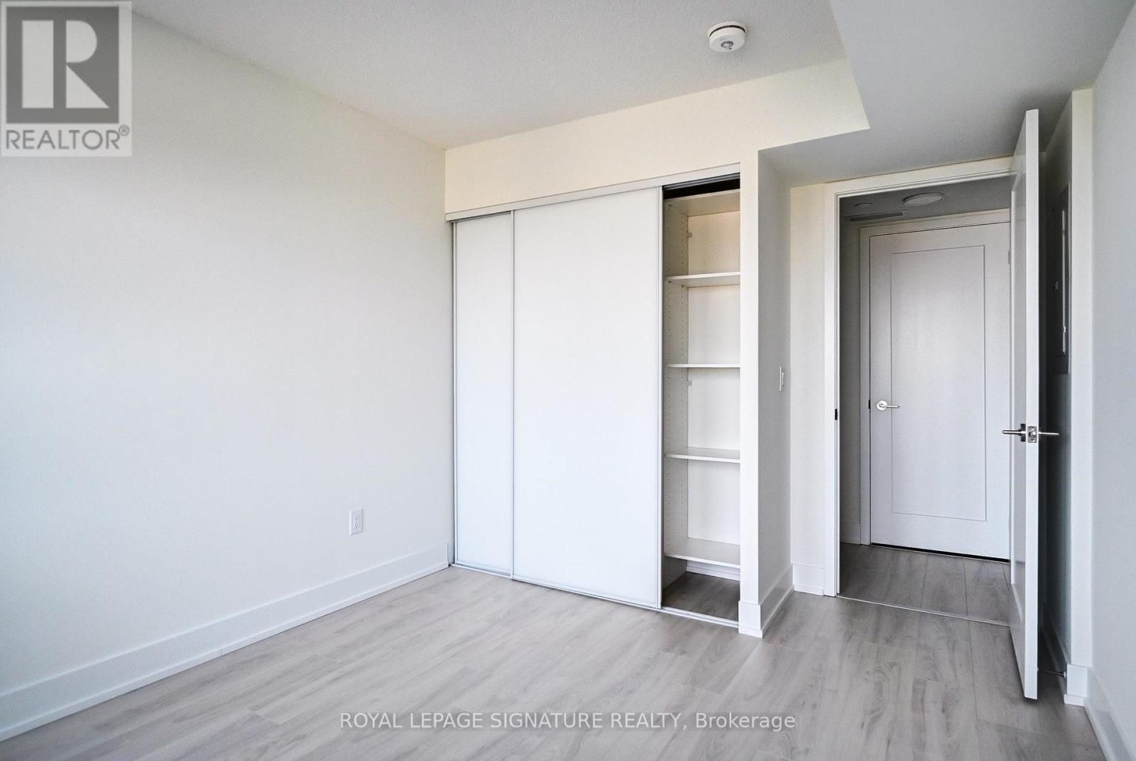 1907 - 10 Eva Road, Toronto, Ontario  M9C 0B3 - Photo 10 - W12473176