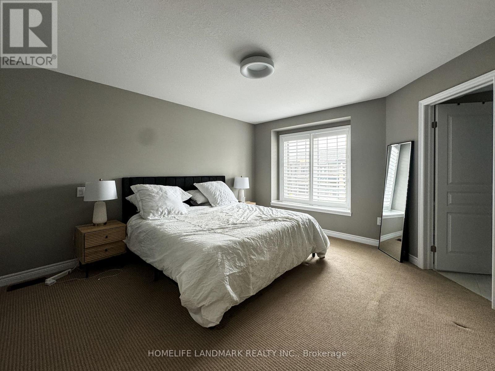 371 Wheat Boom Drive, Oakville, Ontario  L6H 0R3 - Photo 13 - W12473177