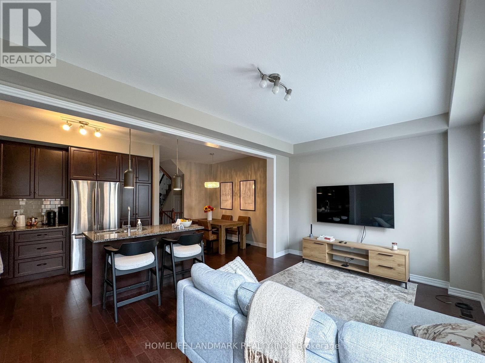 371 Wheat Boom Drive, Oakville, Ontario  L6H 0R3 - Photo 6 - W12473177