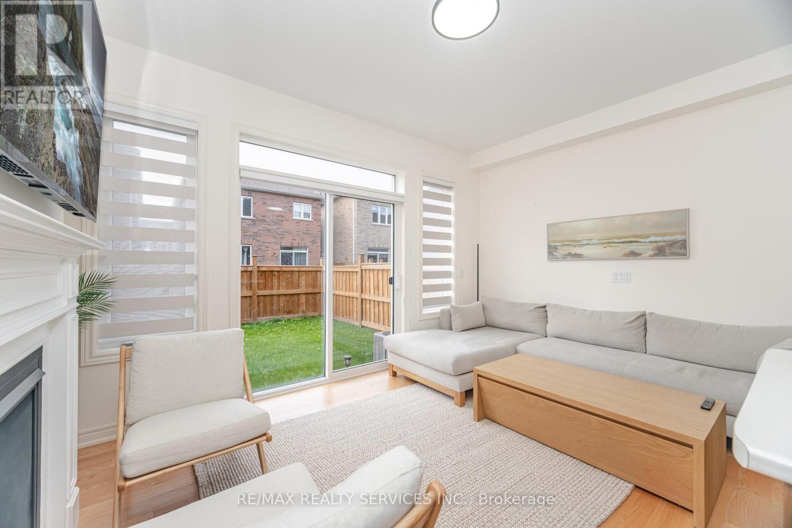 29 Benhurst Crescent, Brampton, Ontario  L7A 5A2 - Photo 16 - W12473215