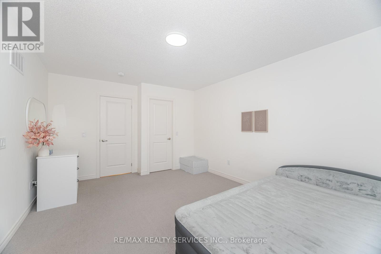 29 Benhurst Crescent, Brampton, Ontario  L7A 5A2 - Photo 25 - W12473215