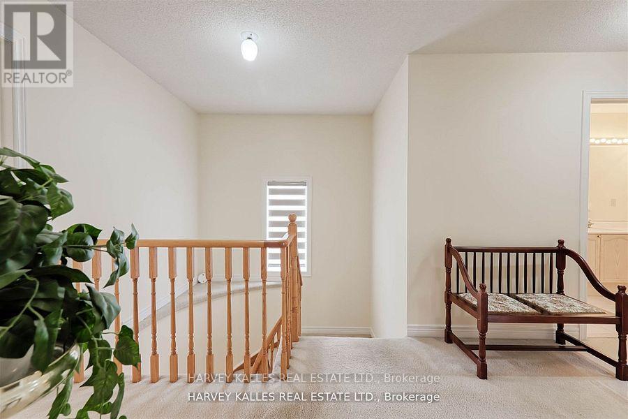 5108 Heatherleigh Avenue, Mississauga, Ontario  L5V 1M7 - Photo 21 - W12473221