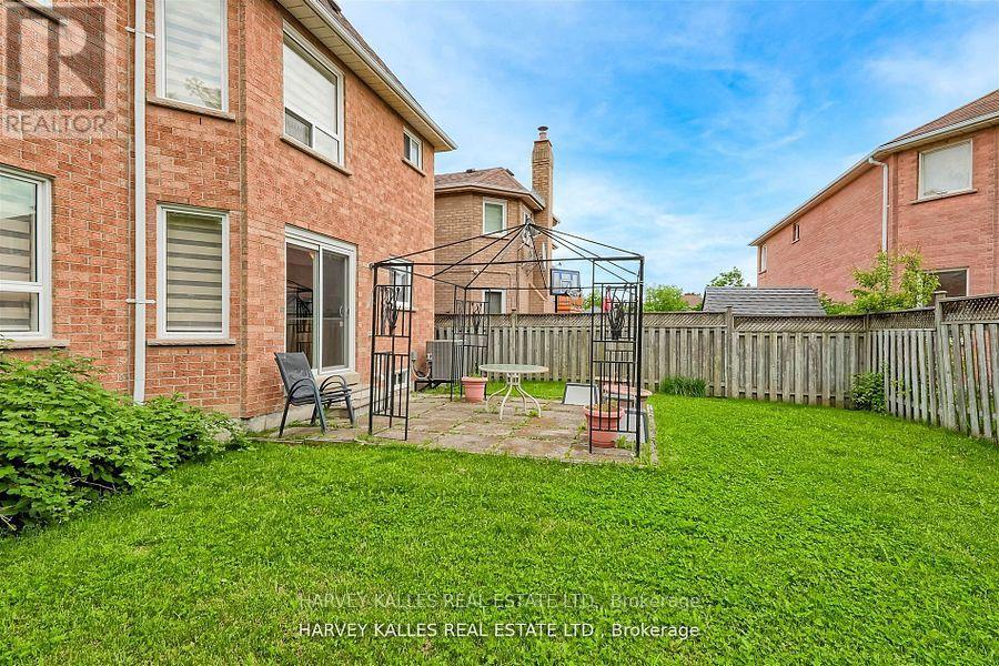 5108 Heatherleigh Avenue, Mississauga, Ontario  L5V 1M7 - Photo 35 - W12473221