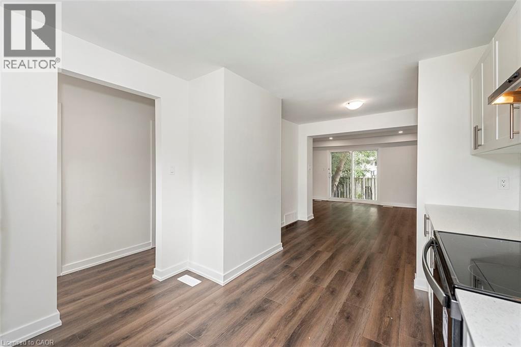 20 Anna Capri Drive Unit# 2, Hamilton, Ontario  L8W 1M6 - Photo 8 - 40775789