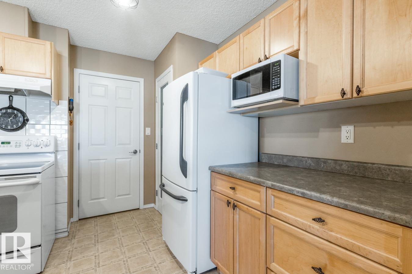 #10 2508 Hanna Cr Nw, Edmonton, Alberta  T6R 3N7 - Photo 11 - E4462912
