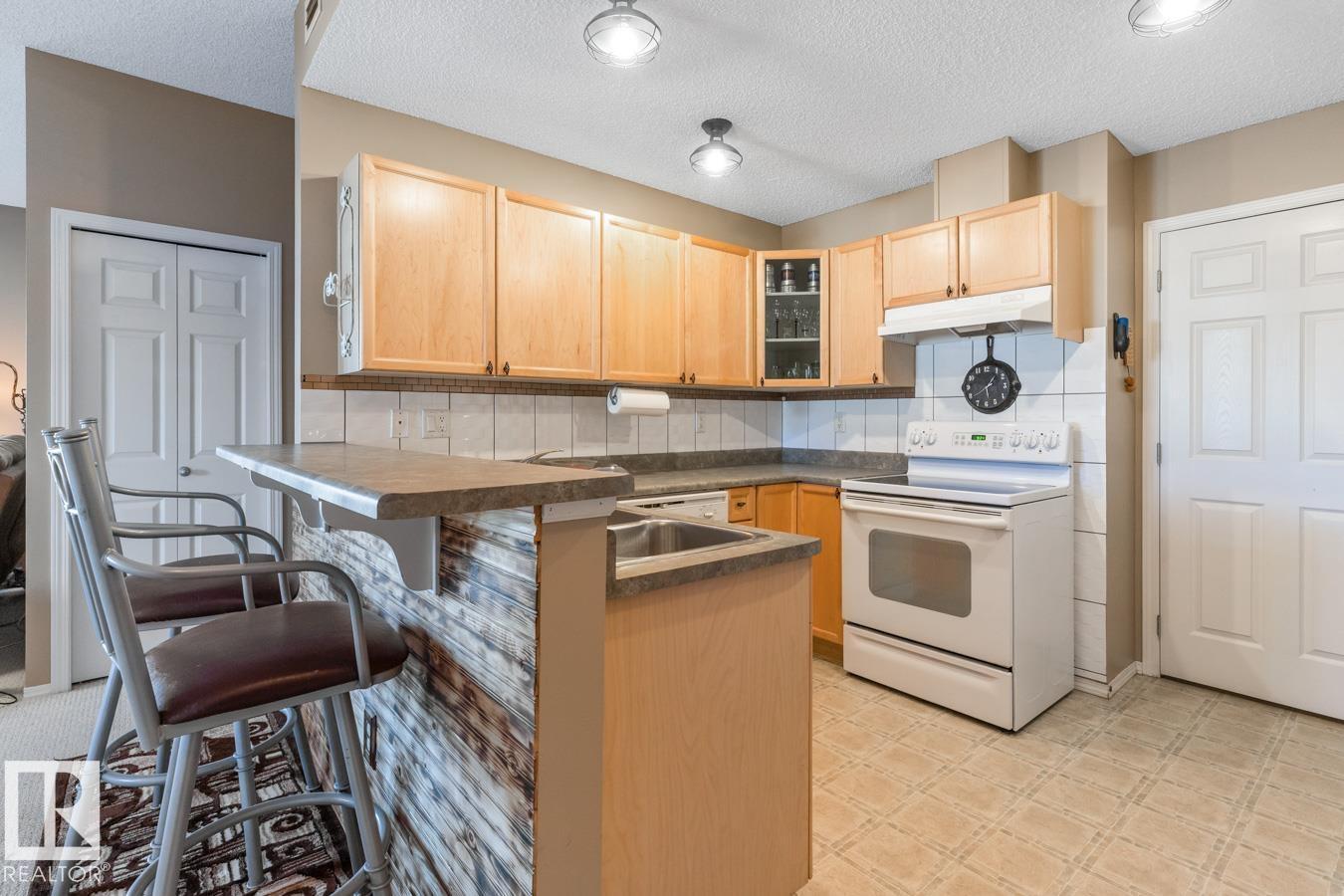 #10 2508 Hanna Cr Nw, Edmonton, Alberta  T6R 3N7 - Photo 5 - E4462912