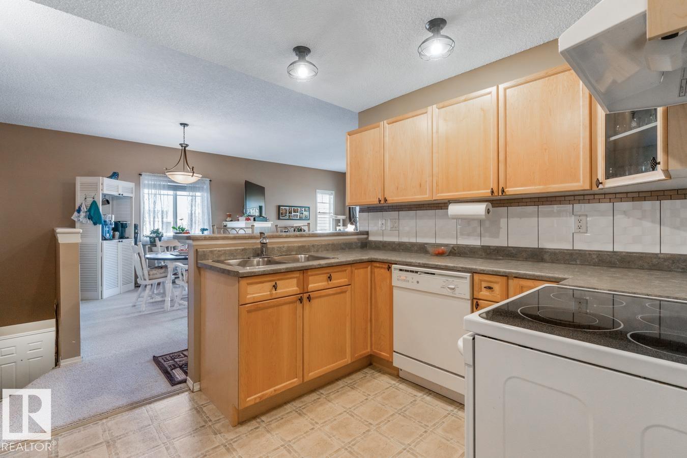 #10 2508 Hanna Cr Nw, Edmonton, Alberta  T6R 3N7 - Photo 9 - E4462912