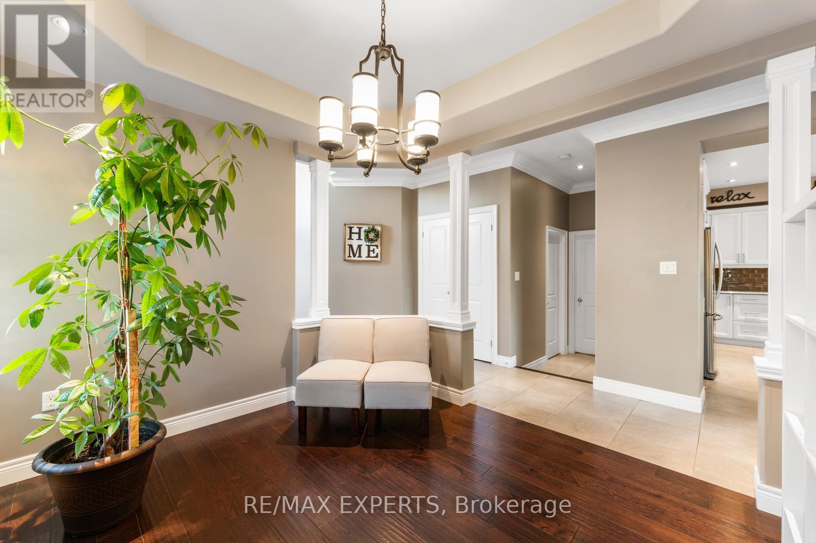 154 Davinci Boulevard, Hamilton, Ontario  L9B 0G6 - Photo 13 - X12473197
