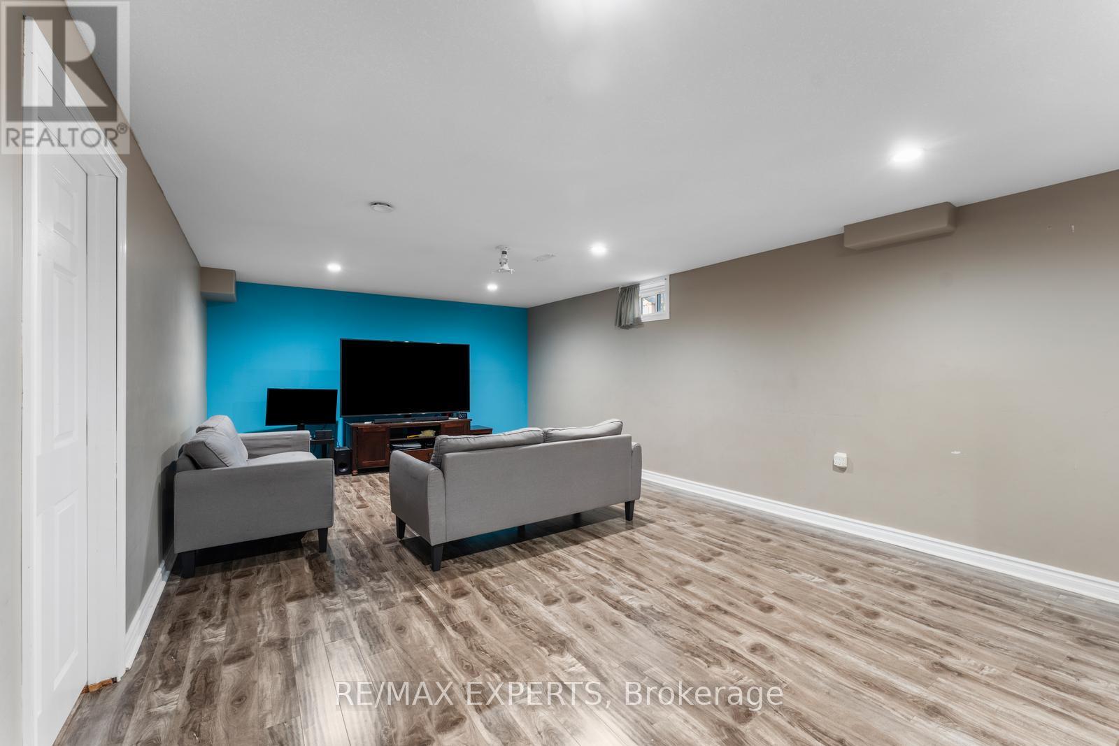 154 Davinci Boulevard, Hamilton, Ontario  L9B 0G6 - Photo 42 - X12473197