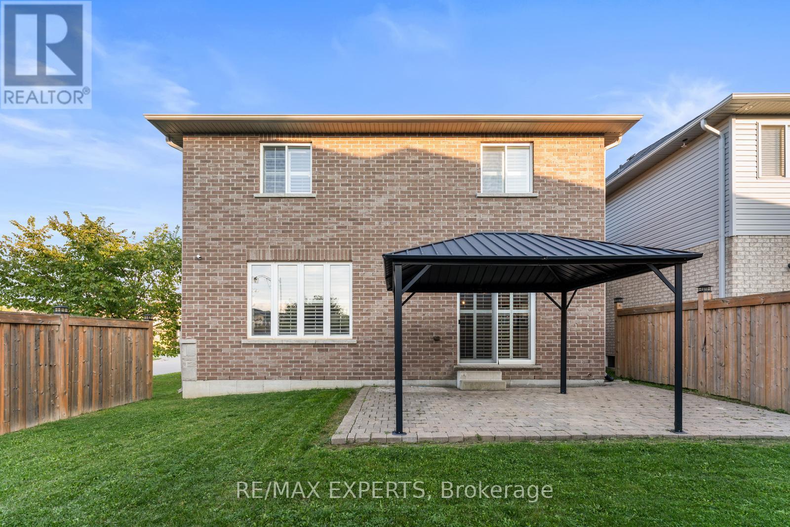 154 Davinci Boulevard, Hamilton, Ontario  L9B 0G6 - Photo 50 - X12473197