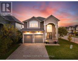 154 DAVINCI BOULEVARD, Hamilton, Ontario