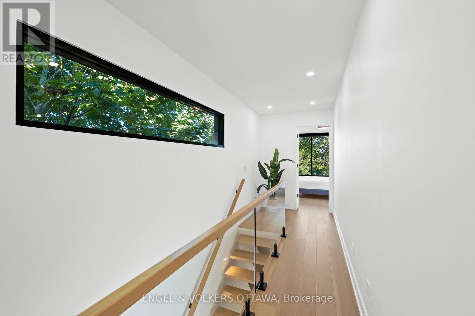 127 Peridot Private, Ottawa, Ontario  K2C 3M3 - Photo 19 - X12472678
