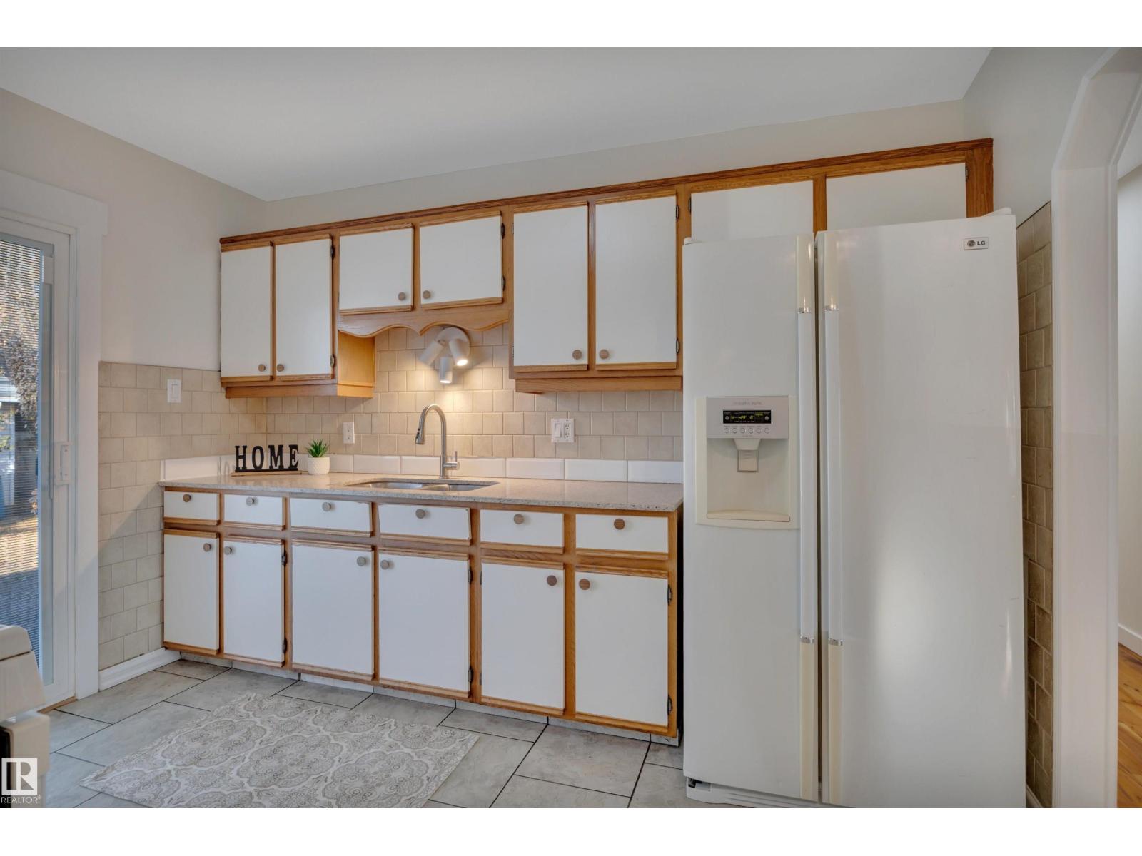 11022 160a St Nw, Edmonton, Alberta  T5P 3G7 - Photo 15 - E4460533