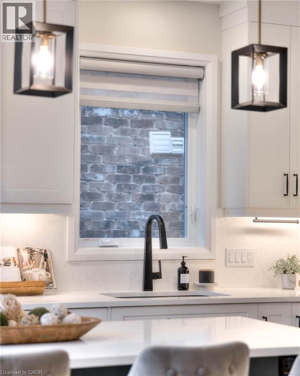 231 Forest Creek Drive, Kitchener, Ontario  N2R 0M2 - Photo 19 - 40780594