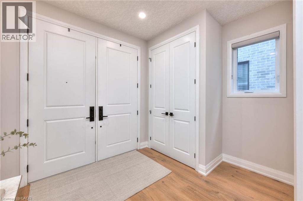 231 Forest Creek Drive, Kitchener, Ontario  N2R 0M2 - Photo 5 - 40780594