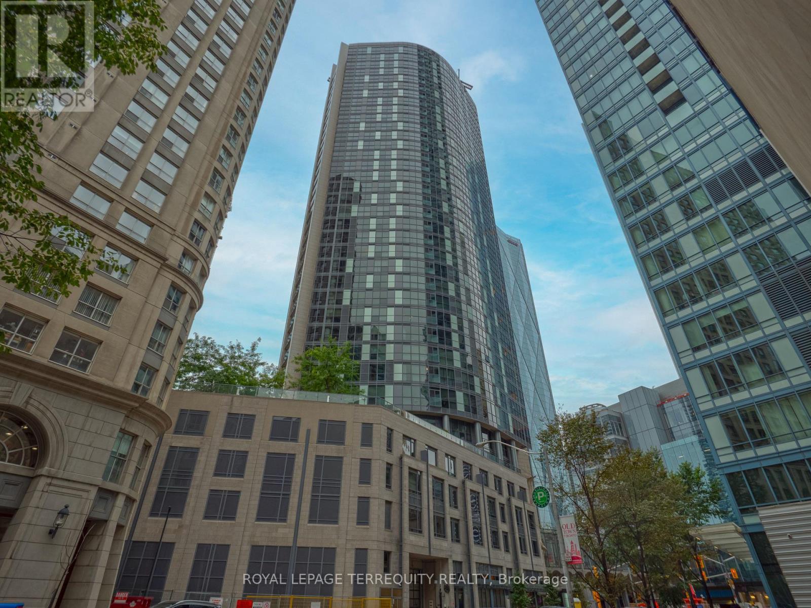 1009 - 1 The Esplanade, Toronto, Ontario  M5E 0A8 - Photo 37 - C12473261