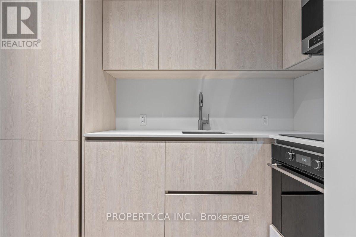 302s - 110 Broadway Avenue, Toronto, Ontario  M4P 1V3 - Photo 15 - C12473273